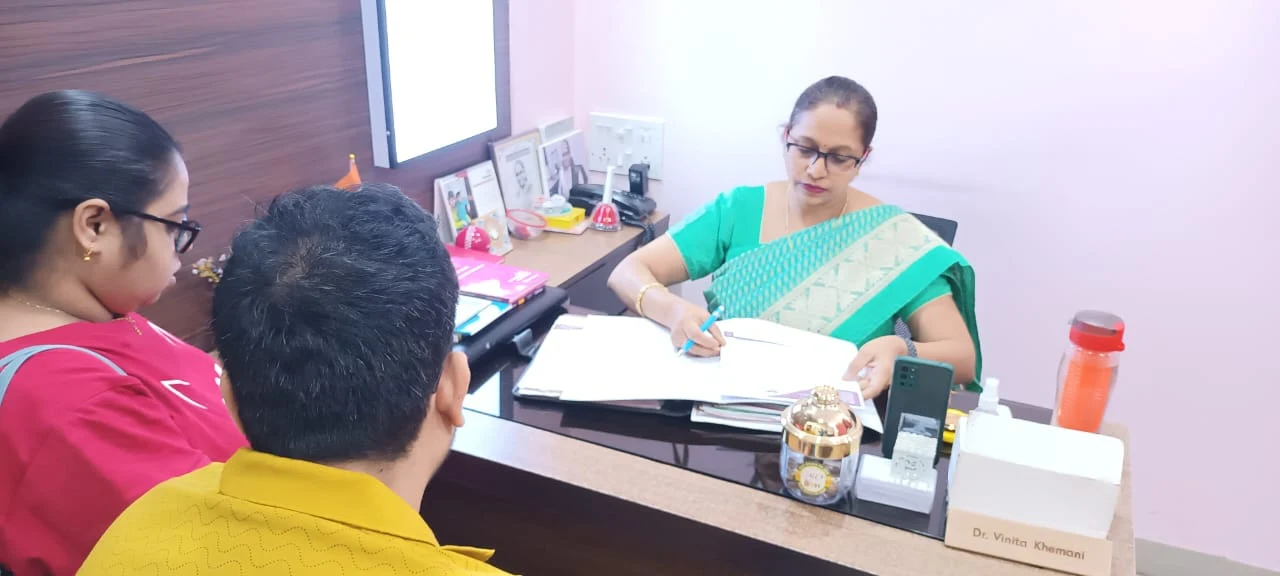 Dr. Vinita conducting health seminar