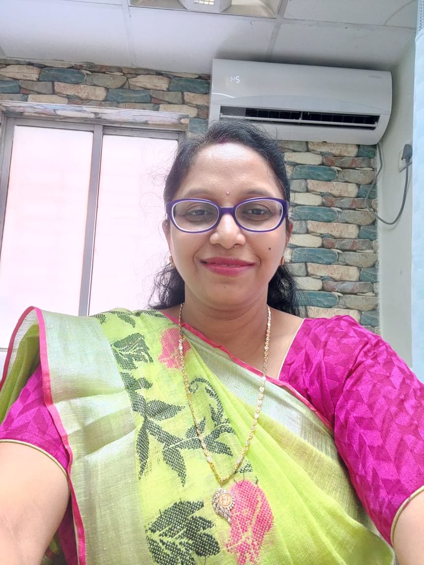 Dr. Vinita Khemani - Best Gynecologist in Kolkata