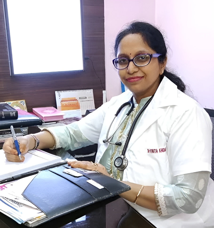 NICU team ready for newborn care after emergency delivery